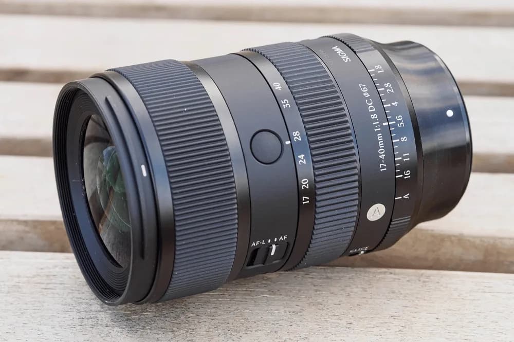 Sigma 17-40mm f/1.8